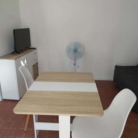 Maisonnette 40 M2 Pour 5 Personnes Paray-le-Monial Exterior foto